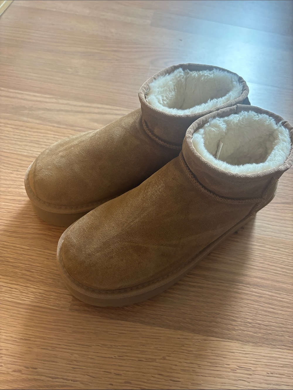 UGG Kids Chestnut Faux-Shearling Lined Slip-On Booties
